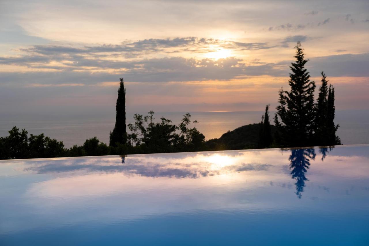 Sapphire Blue Villa Kalamítsi Zewnętrze zdjęcie